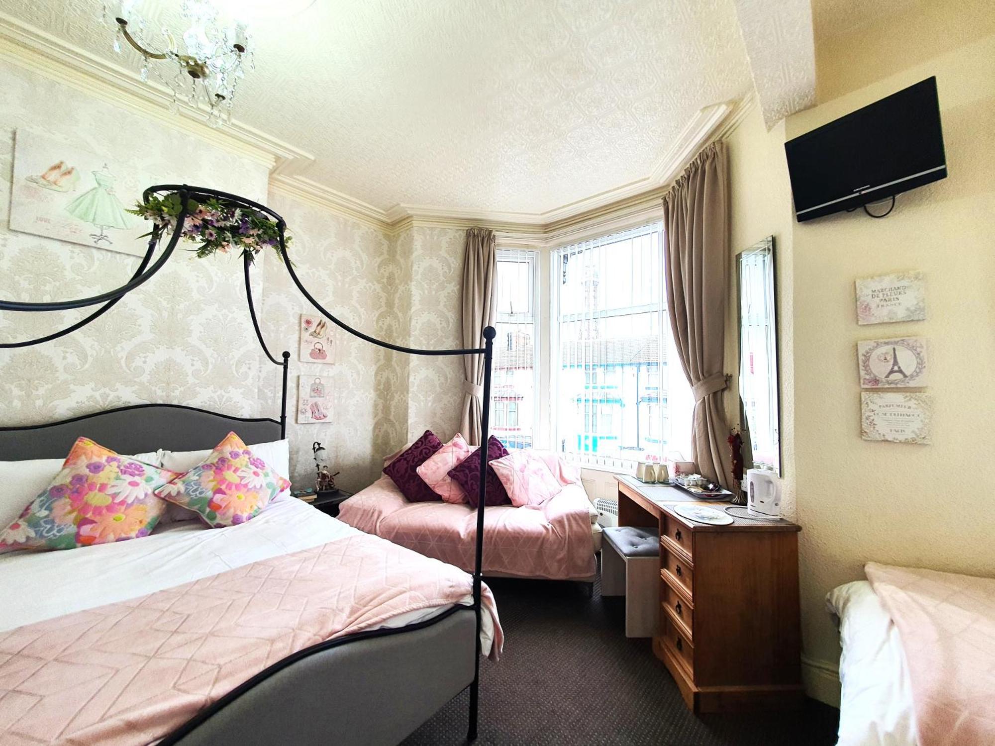 Windsor House Отель типа 