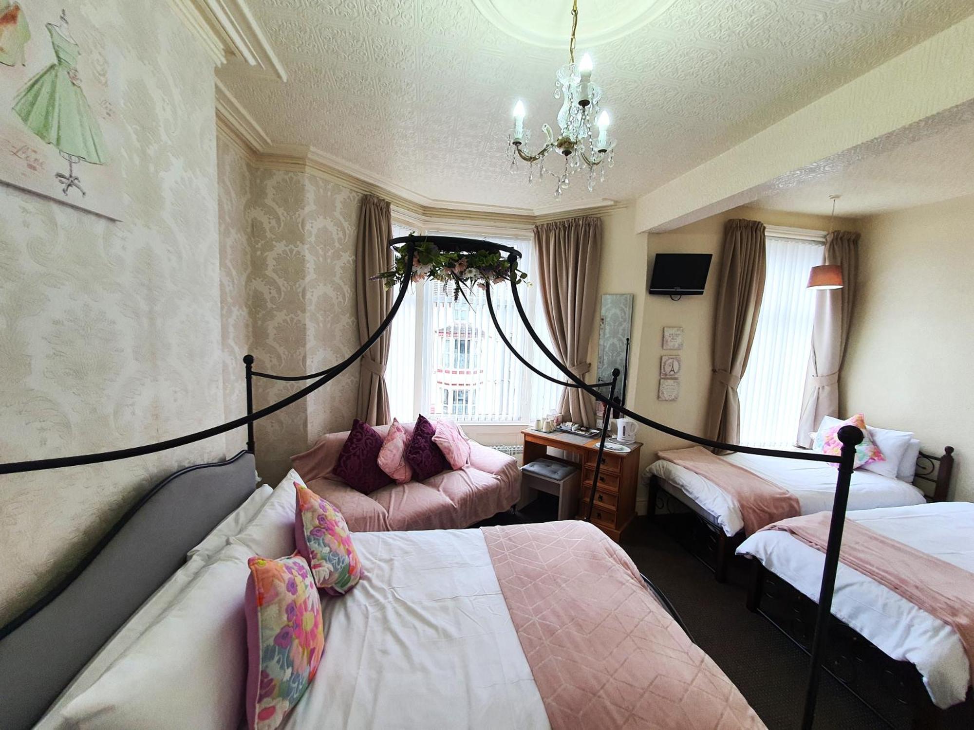 Windsor House * Блэкпул