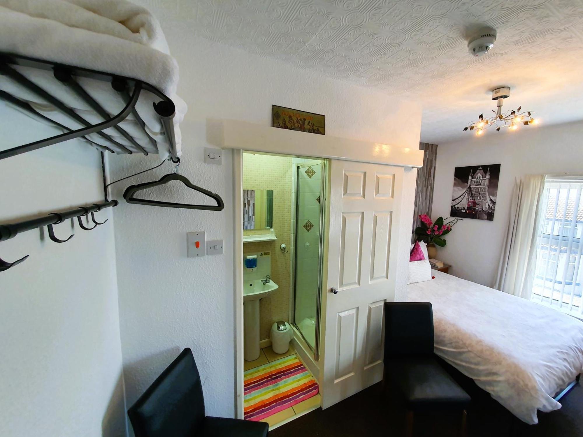 Windsor House Отель типа 