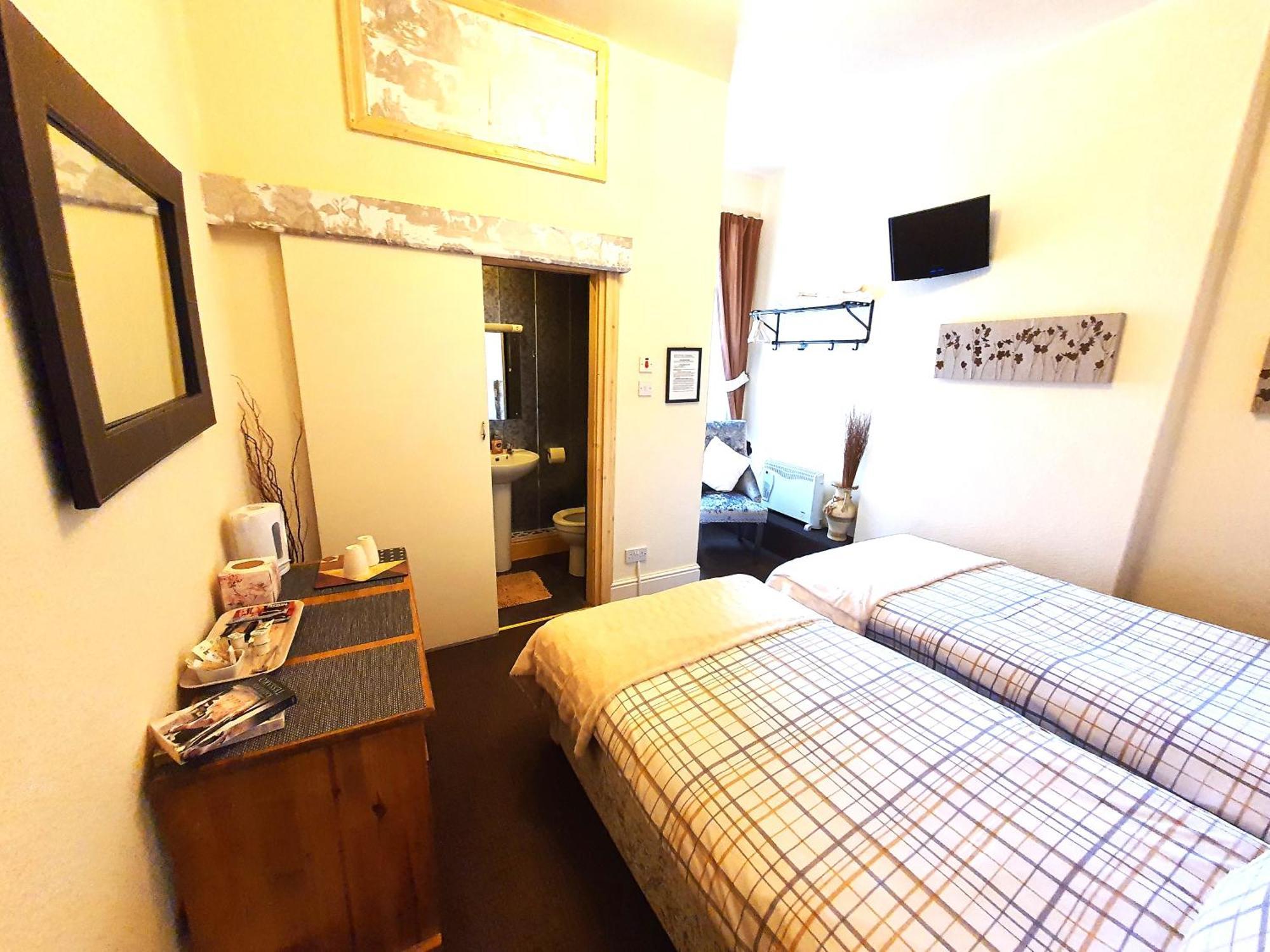 Windsor House Отель типа 