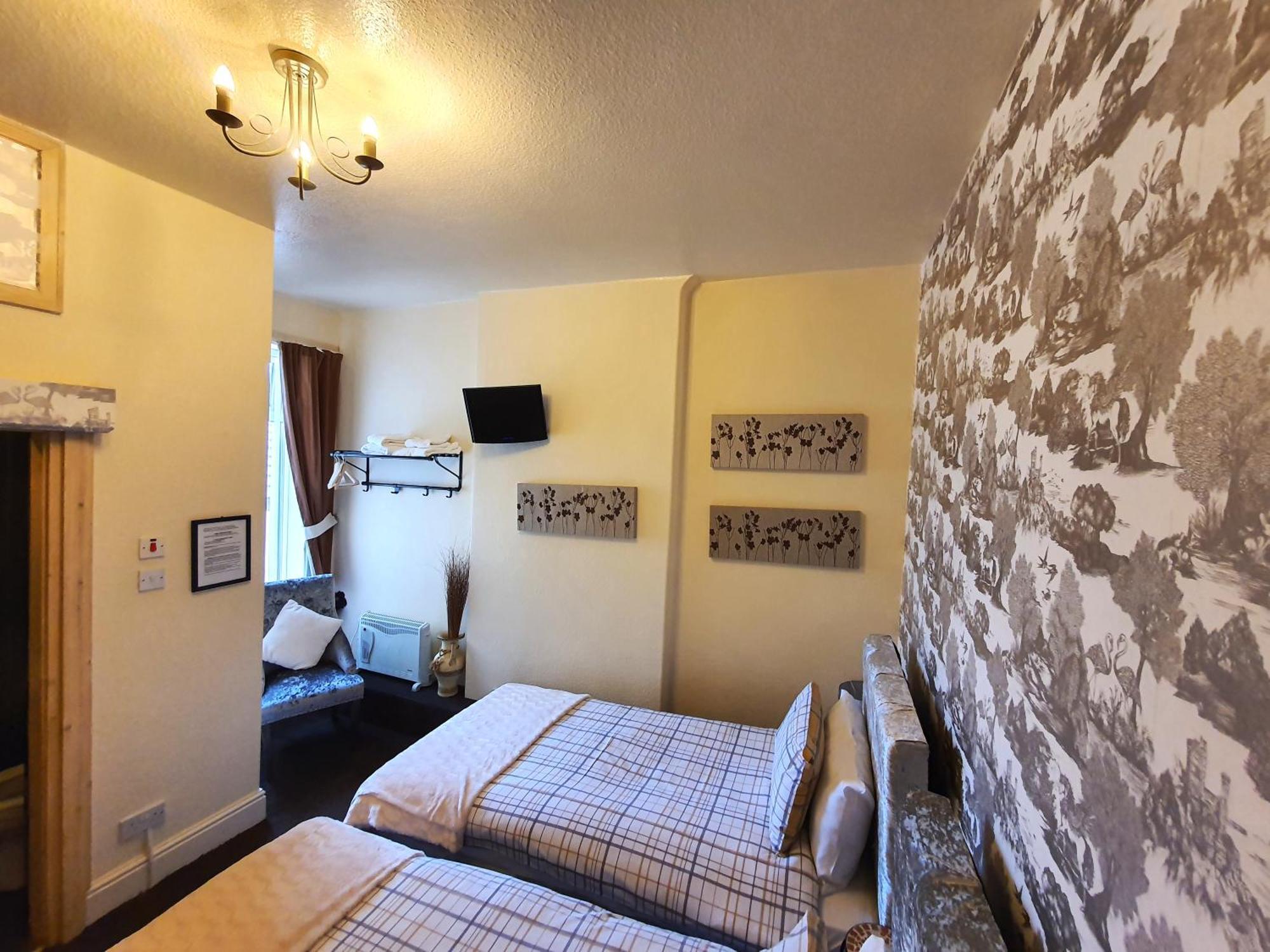 Windsor House Отель типа 
