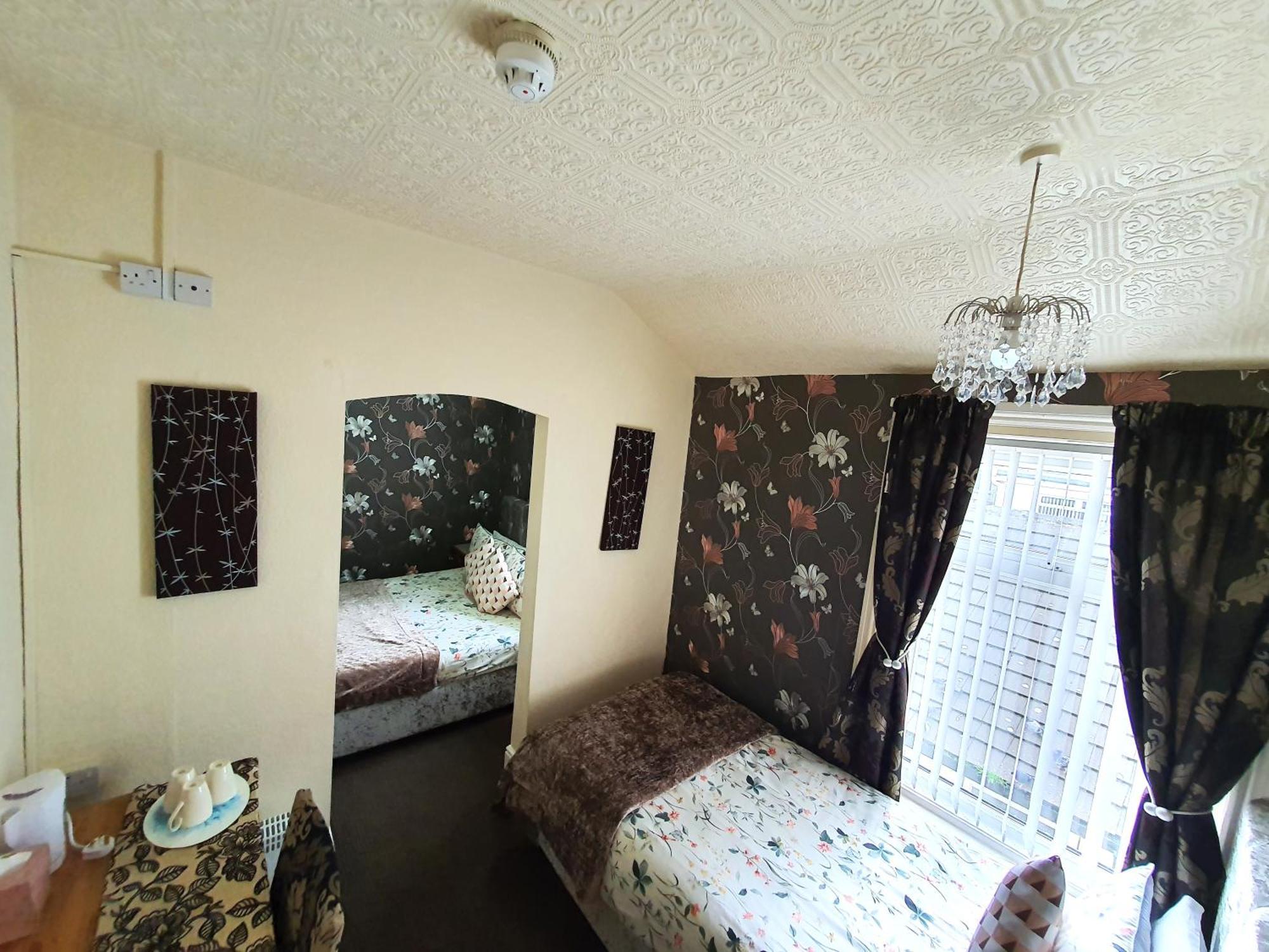 Windsor House Отель типа 